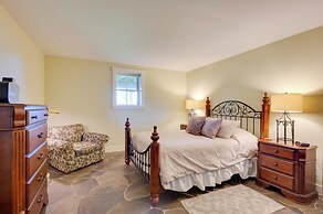 Hardwick Family Farmhouse on Vast Snowmobile Trail