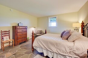 Hardwick Family Farmhouse on Vast Snowmobile Trail