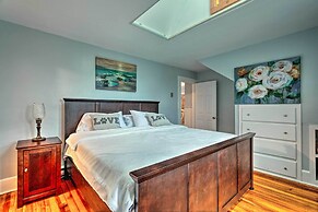 Lovely Stoughton Getaway Near Train Station!