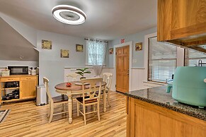 Lovely Stoughton Getaway Near Train Station!