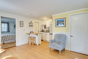 2 Mi to Coastline: Wellfleet Gem w/ Deck & Grill