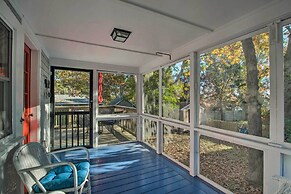Cape Cod Cottage: Deck, Grill & Kayaks, Near Beach