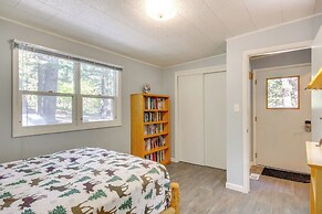 Contact Mountain Hideaway w/ Views & Porches!