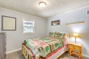 Contact Mountain Hideaway w/ Views & Porches!