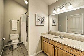 Cozy Canyon Lake Abode < 1 Mi to Boat Ramp!