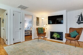 Walk to Craigville Beach: Cape Cod Gem w/ Patio