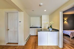 Multi-level Marion House: Loft, Deck + Ocean Views