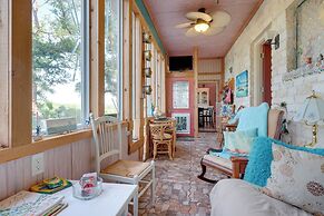 Exotic Home w/ Patio & Grill: Walk to Canyon Lake!