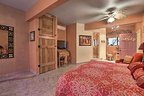 Exotic Home w/ Patio & Grill: Walk to Canyon Lake!