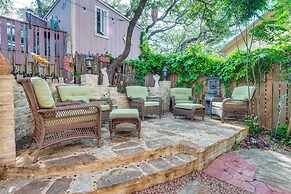 Exotic Home w/ Patio & Grill: Walk to Canyon Lake!