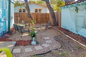 Fire Pit & Grill: Fishing Cottage in Aransas Pass!