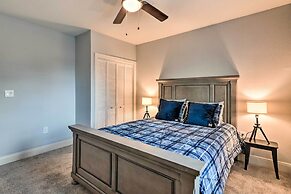 ~ 2 Mi to Pleasure Pier: Home in Galveston!