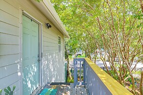 Private Beach Pass: Cozy Galveston Apartment!