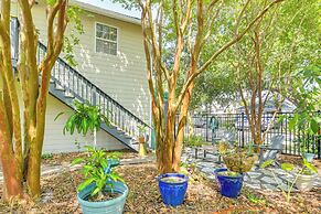 Private Beach Pass: Cozy Galveston Apartment!