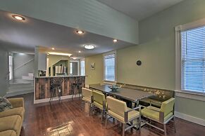 Home w/ Patio & Grill: 2 Mi to Galveston Seawall!