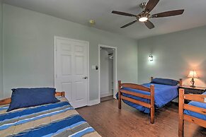 Home w/ Patio & Grill: 2 Mi to Galveston Seawall!