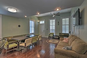 Home w/ Patio & Grill: 2 Mi to Galveston Seawall!