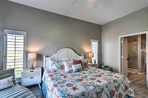 Ocean-view 'kahala Beach Bliss' Home in Galveston!