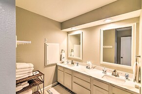 Ocean-view 'kahala Beach Bliss' Home in Galveston!