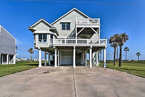 Ocean-view 'kahala Beach Bliss' Home in Galveston!