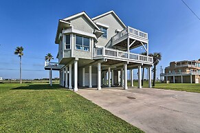 Ocean-view 'kahala Beach Bliss' Home in Galveston!