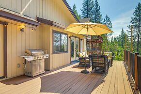 Deck & Views: Pet-friendly Starry Pines Cabin