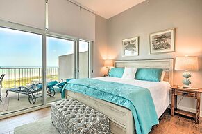 Beachfront Condo w/ Pool in Galveston!