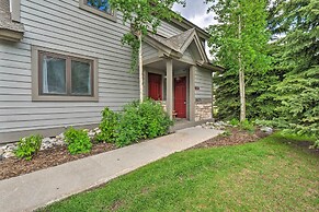 Walk to Ski Lift: Copper Mountain Home w/ Hot Tub