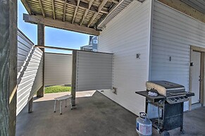 Bayfront Fishing Pier: Galveston Island Home!