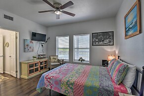 Bayfront Fishing Pier: Galveston Island Home!