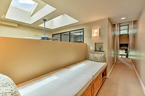 Park City Condo w/ Pool Access - Near Ski Slopes!