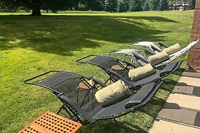 Park City Condo w/ Pool Access - Near Ski Slopes!