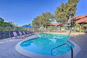 Airy Kailua-kona Condo < 1 Mi to Beach + Town