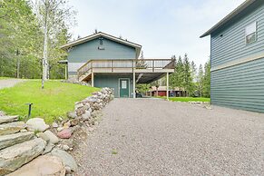 Scenic Forest Lodge Outside Glacier National Park!