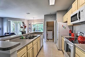 Lake-view Condo w/ Pool Access: 6 Mi to Disney!