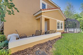 8 Mi to Disney: Villa w/ Screened Pool & Lanai