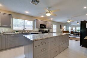 Dock & Lanai: Waterfront Home in Dunnellon