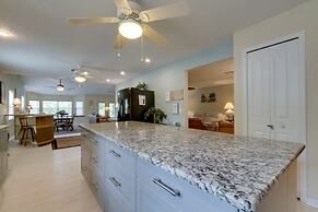 Dock & Lanai: Waterfront Home in Dunnellon