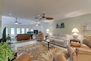 Dock & Lanai: Waterfront Home in Dunnellon