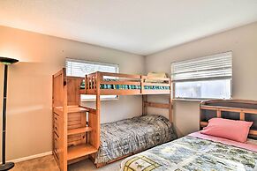 Snowbird Sanctuary w/ Covered Patio in Bradenton