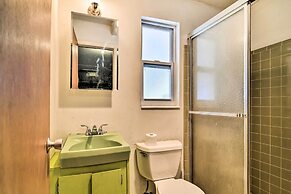 Snowbird Sanctuary w/ Covered Patio in Bradenton