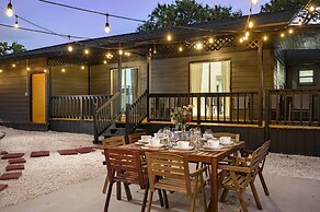 All-encompassing Retreat w/ Pool & Game Room!