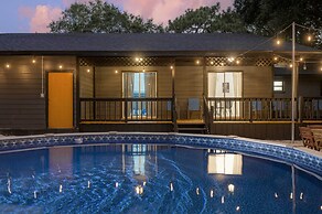 All-encompassing Retreat w/ Pool & Game Room!