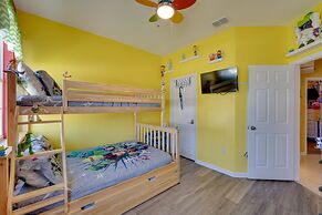 Disney Escape With Arcade, Pool & Themed Rooms!