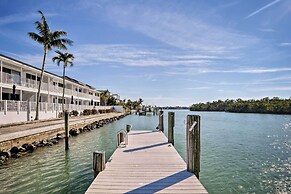 Waterfront Marco Island Retreat w/ Shared Docks