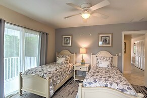 Waterfront Marco Island Retreat w/ Shared Docks