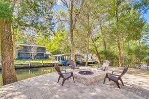 Tropical Canalfront Escape With Decks & Dock!