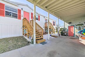 Homosassa River Home w/ Private Boat Ramp & Kayaks