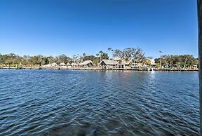 Homosassa River Home w/ Private Boat Ramp & Kayaks