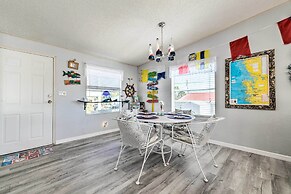 Homosassa River Home w/ Private Boat Ramp & Kayaks